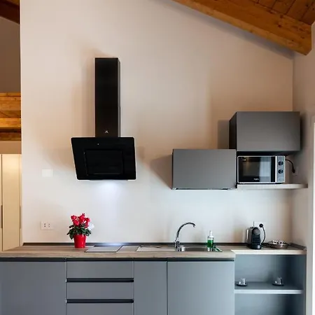 Del Borgo Borgosesia