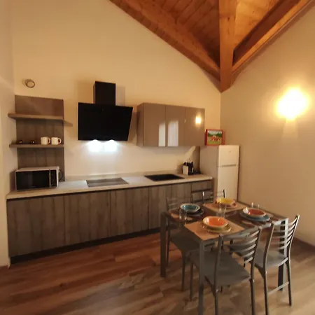 Del Borgo Apartament *